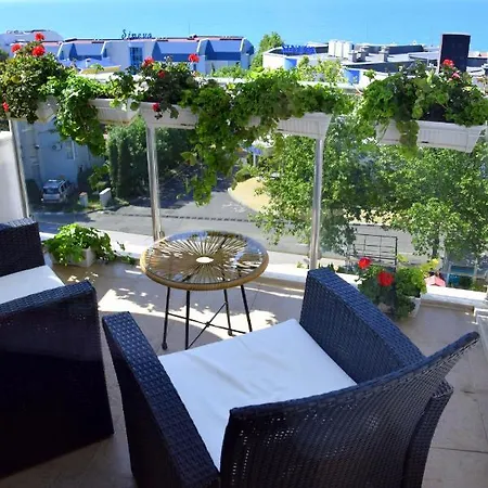 Sineva Del Sol アパートホテル 4*