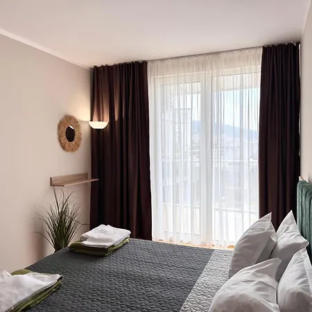 アパートホテル Sineva Del Sol 4*