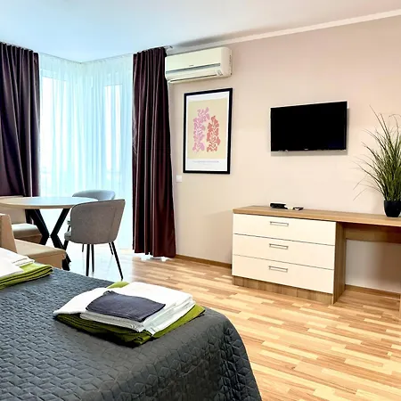 Sineva Del Sol アパートホテル 4*