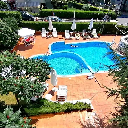 Aparthotel Sineva Del Sol