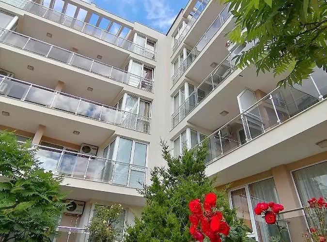 Sineva Del Sol Aparthotel Sveti Vlas